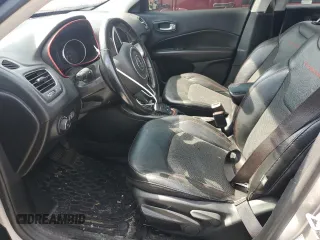 2020 Jeep Compass Trailhawk with VIN 3C4NJDDB6LT195731, listed as a Copart auction lot 50948035 with 80,195 mi miles and Salvage title. Bid and sale history available at DreamBid. Image 7.
