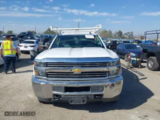 2017 Chevrolet Silverado 2500HD Work Truck with VIN 1GB2CUEG7HZ202696, listed as a IAAI auction lot 41700200 with 95,092 mi miles. Bid and sale history available at carsss.com. Image 12.