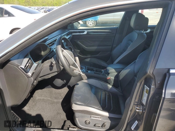 2021 Volkswagen Arteon SEL R-Line с VIN WVWHR7AN9ME009901, выставлен на аукционе Copart как лот 52724965 с пробегом 50 981 миль миль и Списание • Salvage title. История ставок и продаж доступна на DreamBid. Изображение 7.
