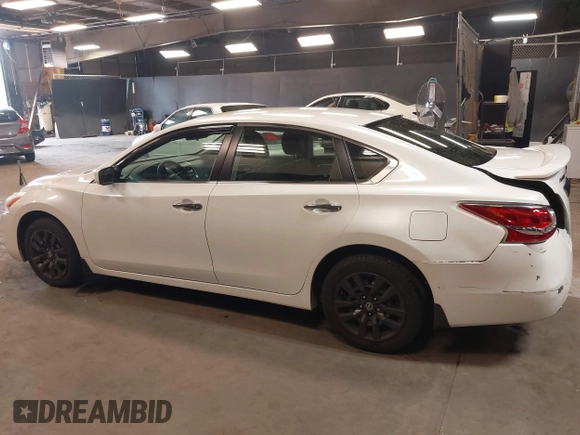 2013 Nissan Altima 2.5 S with VIN 1N4AL3AP1DC178101, listed as a IAAI auction lot 42109167 with 165,892 mi miles and . Bid and sale history available at carsss.com. Image 14.