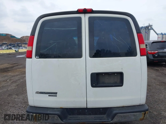 2013 Chevrolet Express Cargo с VIN 1GCWGFCA5D1105758, выставлен на аукционе IAAI как лот 42644553 с пробегом 209 801 миль миль и . История ставок и продаж доступна на DreamBid. Изображение 16.
