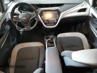 2020 Chevrolet Bolt EV LT z VIN 1G1FY6S00L4110541, wystawiony jako Copart lot #56938575 z przebiegiem 111 798 mil mil oraz Szkoda całkowita • Salvage title. Historia ofert i sprzedaży dostępna na DreamBid. Obrazek 8.