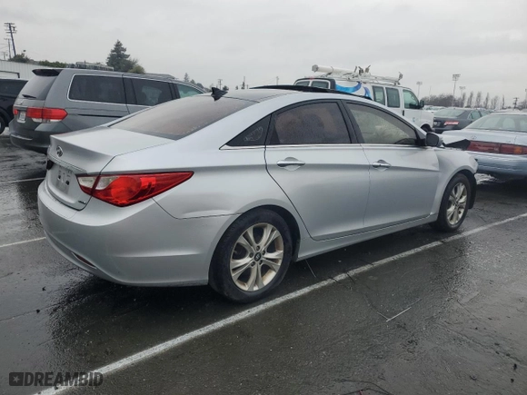 2013 Hyundai Sonata SE with VIN 5NPEC4AC5DH566967, listed as a Copart auction lot 43836585 with 99,565 mi miles and Salvage Title. Bid and sale history available at carsss.com. Image 3.