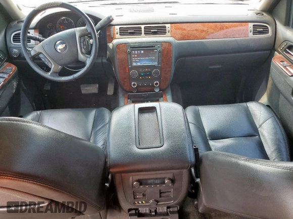 2012 Chevrolet Avalanche LTZ with VIN 3GNMCGE04CG187356, listed as a Copart auction lot 57322005 with 201,268 mi miles and Clean title. Bid and sale history available at DreamBid. Image 8.