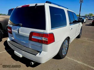2009 Lincoln Navigator with VIN 5LMFU28599EJ00293, listed as a Copart auction lot 47901555 with 161,993 mi miles and Clean Title. Bid and sale history available at carsss.com. Image 4.