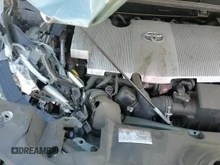 2018 Toyota Prius Two with VIN JTDKARFU6J3061759, listed as a Copart auction lot 87447555 with 71,157 mi miles and Salvage title. Bid and sale history available at DreamBid. Image 14.