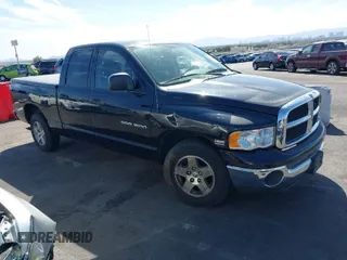 2005 Dodge 1500 SLT with VIN 1D7HA18D55S238831, listed as a IAAI auction lot 42022660 with 207,523 mi miles. Bid and sale history available at carsss.com. Image 1.