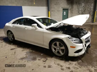 2015 Mercedes-Benz CLS-Class CLS 400 with VIN WDDLJ6FB7FA143171, listed as a Copart auction lot 38639674 with 125,854 mi miles. Bid and sale history available at carsss.com. Image 4.