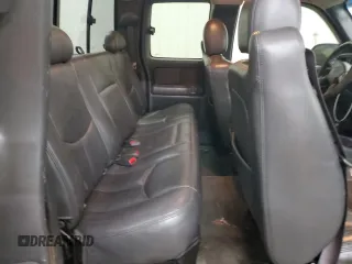 2005 Chevrolet Silverado 1500 Z71 with VIN 1GCEK19B95Z115287, listed as a Copart auction lot 44511215 with 224,632 mi miles and Salvage Title. Bid and sale history available at carsss.com. Image 10.