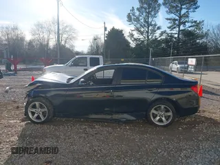 2013 BMW 3 Series 328i xDrive with VIN WBA3B5C54DP539145, listed as a IAAI auction lot 41744757 with 116,151 mi miles and . Bid and sale history available at DreamBid. Image 15.