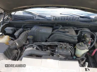 2002 Ford Explorer XLT с VIN 1FMZU63E52ZB20375, выставлен на аукционе IAAI как лот 42208470 с пробегом 258 251 миль миль и . История ставок и продаж доступна на DreamBid. Изображение 10.