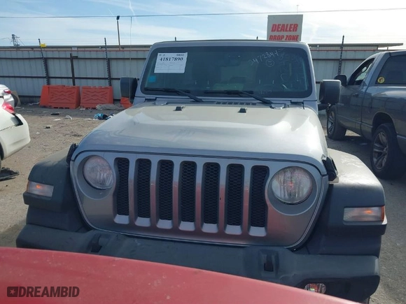 2021 Jeep Wrangler Unlimited Sport S with VIN 1C4HJXDN8MW532307, listed as a IAAI auction lot 41817890 with NaN miles. Bid and sale history available at carsss.com. Image 12.