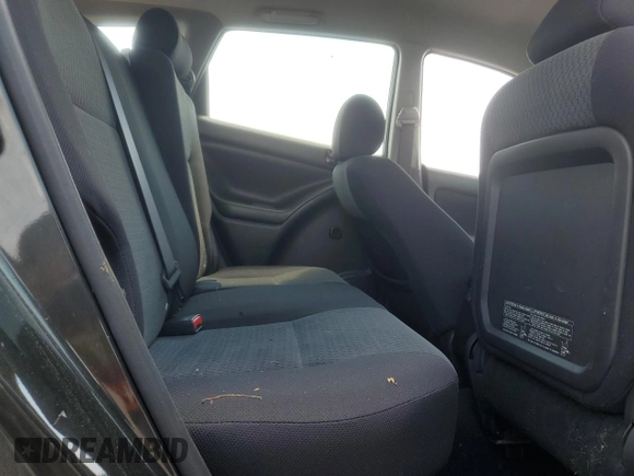2006 Toyota Matrix STD z VIN 2T1KR32EX6C585709, wystawiony jako Copart lot #59258405 z przebiegiem 126 970 mil mil oraz Szkoda całkowita • Salvage title. Historia ofert i sprzedaży dostępna na DreamBid. Obrazek 10.