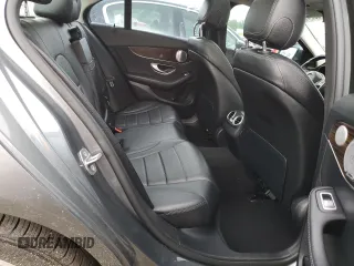 2018 Mercedes-Benz C 300 z VIN WDDWF4KB7JR350226, wystawiony jako Copart lot #61733245 z przebiegiem 74 870 mil mil oraz Szkoda całkowita • Salvage title. Historia ofert i sprzedaży dostępna na DreamBid. Obrazek 10.