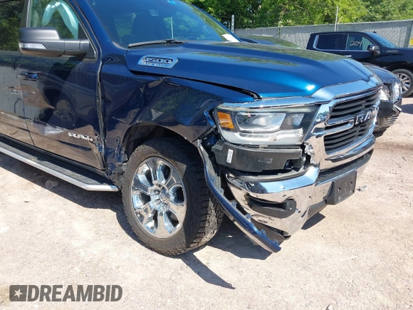 2021 Ram 1500 Big Horn with VIN 1C6SRFFT9MN665028, listed as a IAAI auction lot 42638933 with 71,929 mi miles and . Bid and sale history available at DreamBid. Image 6.