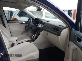 2024 Volkswagen Tiguan SE with VIN 3VVNB7AX0RM057508, listed as a IAAI auction lot 42816004 with 9,334 mi miles and . Bid and sale history available at DreamBid. Image 5.
