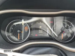 2016 Jeep Cherokee Altitude z VIN 1C4PJLCB3GW209573, wystawiony jako Copart lot #59858895 z przebiegiem 112 186 mil mil oraz Szkoda całkowita • Salvage title. Historia ofert i sprzedaży dostępna na DreamBid. Obrazek 9.