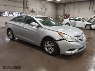 2011 Hyundai Sonata GLS PZEV with VIN 5NPEB4AC0BH113405, listed as a IAAI auction lot 40775619 with 136,980 mi miles. Bid and sale history available at carsss.com. Image 1.