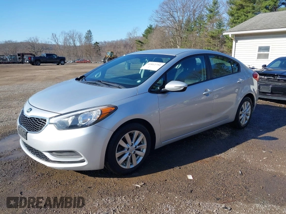 2016 Kia Forte LX with VIN KNAFX4A66G5471080, listed as a IAAI auction lot 41812751 with 57,686 mi miles. Bid and sale history available at carsss.com. Image 2.