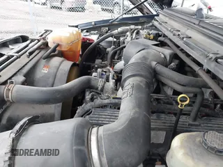 2002 Ford Excursion Limited с VIN 1FMNU43SX2EA77555, выставлен на аукционе IAAI как лот 41526308 с пробегом 274 040 миль миль и . История ставок и продаж доступна на DreamBid. Изображение 10.