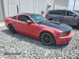 2007 Ford Mustang GT Deluxe with VIN 1ZVFT82H775333955, listed as a Copart auction lot 54376685 with 147,520 mi miles and Salvage Title. Bid and sale history available at carsss.com. Image 4.