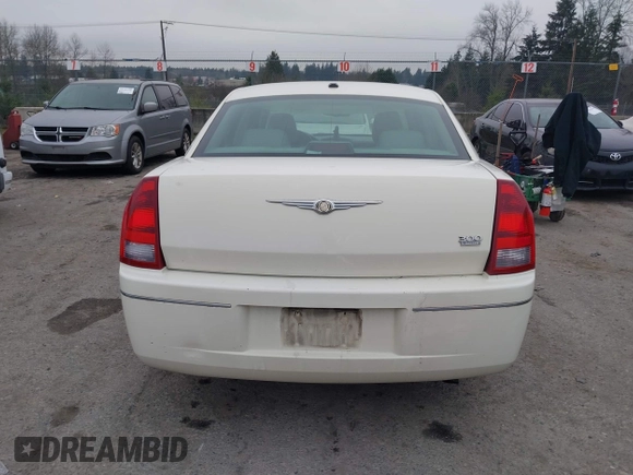 2007 Chrysler 300 Touring with VIN 2C3LA53GX7H871255, listed as a IAAI auction lot 41317732 with 145,223 mi miles and . Bid and sale history available at DreamBid. Image 15.