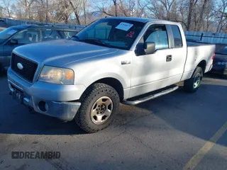2006 Ford F-150 XLT with VIN 1FTPX14V06NB74894, listed as a IAAI auction lot 41848879 with 266,155 mi miles. Bid and sale history available at carsss.com. Image 2.