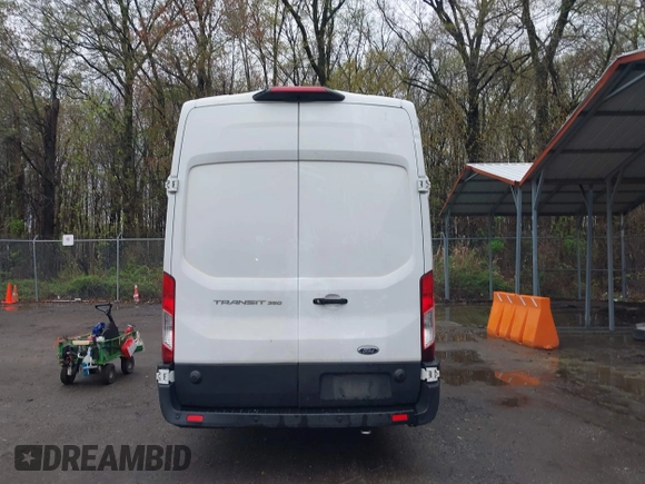 2019 Ford Transit with VIN 1FTBW3XMXKKA04517, listed as a IAAI auction lot 41968064 with 268,000 mi miles and . Bid and sale history available at DreamBid. Image 16.