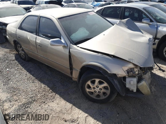 1999 Toyota Camry LE z VIN JT2BF28K5X0200853, wystawiony jako Copart lot #50666075 z przebiegiem Nie podano mil oraz Nie do naprawy • Non repairable. Historia ofert i sprzedaży dostępna na DreamBid. Obrazek 4.