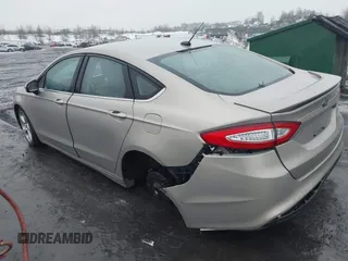 2016 Ford Fusion S with VIN 3FA6P0G78GR138247, listed as a IAAI auction lot 41570370 with 137,922 mi miles. Bid and sale history available at carsss.com. Image 3.