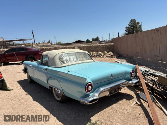 1957 Ford Thunderbird with VIN D7FH274796, listed as a Copart auction lot 53172685 with 9,999 mi miles and Clean Title. Bid and sale history available at DreamBid. Image 3.