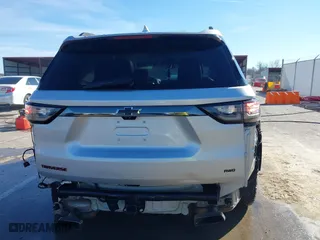 2019 Chevrolet Traverse Premier with VIN 1GNEVKKWXKJ274010, listed as a IAAI auction lot 41601979 with 82,592 mi miles. Bid and sale history available at carsss.com. Image 17.