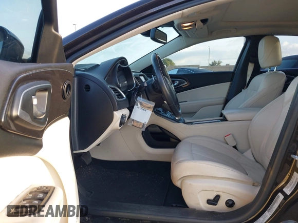 2015 Chrysler 200 C with VIN 1C3CCCCG5FN581946, listed as a IAAI auction lot 41919719 with 66,742 mi miles. Bid and sale history available at carsss.com. Image 5.
