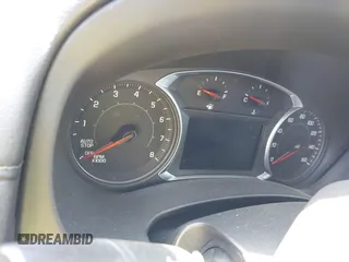 2022 GMC Terrain SLE z VIN 3GKALMEV0NL114733, wystawiony jako IAAI lot #41932365 z przebiegiem Nie podano mil oraz . Historia ofert i sprzedaży dostępna na DreamBid. Obrazek 7.