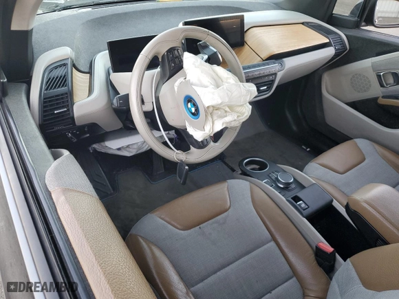 2017 BMW i3 with VIN WBY1Z8C3XHV893788, listed as a Copart auction lot 46892405 with 0 mi miles and Salvage Title. Bid and sale history available at carsss.com. Image 8.