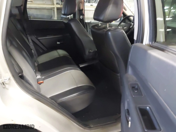 2010 Jeep Grand Cherokee Laredo with VIN 1J4PR4GK9AC160097, listed as a IAAI auction lot 41883264 with 240,409 mi miles. Bid and sale history available at carsss.com. Image 8.