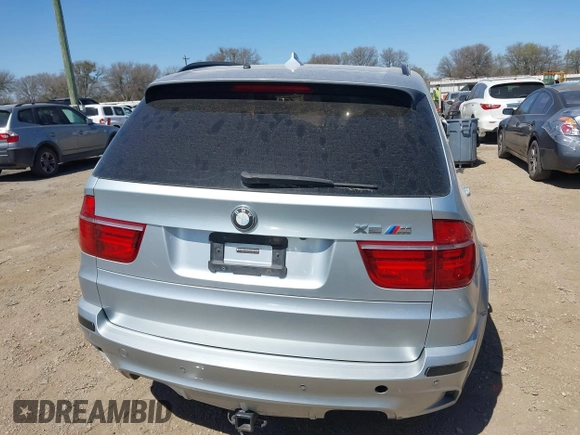 2011 BMW X5 M with VIN 5YMGY0C53BLK26167, listed as a IAAI auction lot 41742529 with 118,777 mi miles. Bid and sale history available at carsss.com. Image 16.