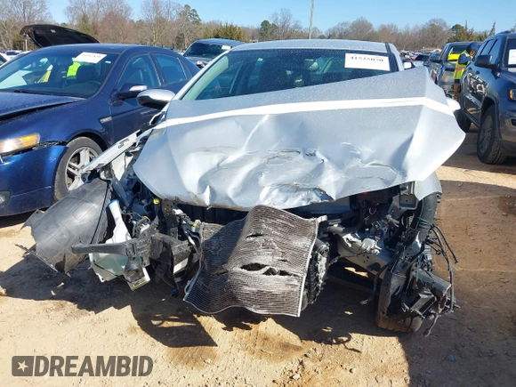 2018 Hyundai Elantra SEL with VIN 5NPD84LF0JH275857, listed as a IAAI auction lot 41525070 with 70,361 mi miles and . Bid and sale history available at DreamBid. Image 13.