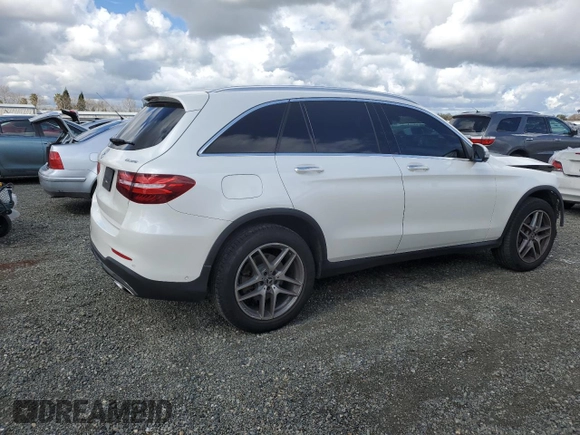 2018 Mercedes-Benz GLC with VIN WDC0G4KB8JV070619, listed as a Copart auction lot 48543395 with 125,689 mi miles and Salvage Title. Bid and sale history available at carsss.com. Image 3.