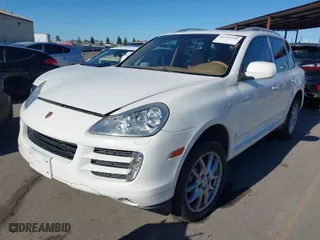 2008 Porsche Cayenne S with VIN WP1AB29P68LA34589, listed as a IAAI auction lot 41515250 with 107,930 mi miles. Bid and sale history available at carsss.com. Image 2.
