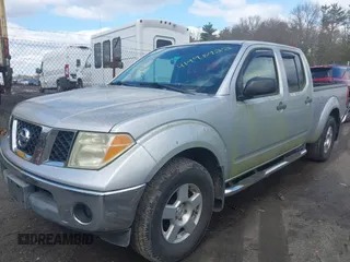 2008 Nissan Frontier LE z VIN 1N6AD09W18C435584, wystawiony jako IAAI lot #41998922 z przebiegiem 154 507 mil mil oraz . Historia ofert i sprzedaży dostępna na DreamBid. Obrazek 17.