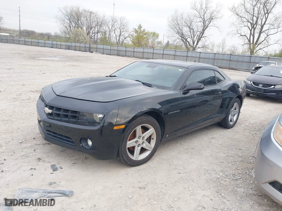 2010 Chevrolet Camaro 1LT with VIN 2G1FB1EV3A9145807, listed as a IAAI auction lot 42034814 with 162,352 mi miles. Bid and sale history available at carsss.com. Image 17.
