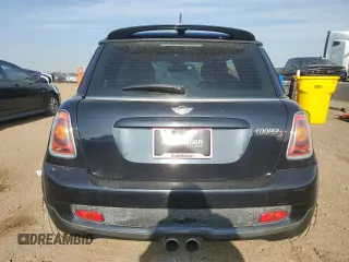 2009 MINI Hardtop S with VIN WMWMF73599TT94509, listed as a Copart auction lot 53495645 with Not provided miles and Salvage title. Bid and sale history available at DreamBid. Image 6.