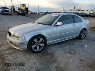 2001 BMW 3 Series 330Ci with VIN WBABN53421JU37173, listed as a Copart auction lot 41698705 with 292,771 mi miles and Clean Title. Bid and sale history available at carsss.com. Image 1.