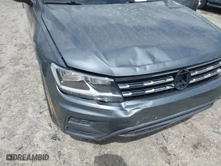 2018 Volkswagen Tiguan S with VIN 3VV1B7AX9JM088226, listed as a IAAI auction lot 41804141 with 68,026 mi miles. Bid and sale history available at carsss.com. Image 6.