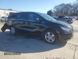 2024 Honda Odyssey Sport with VIN 5FNRL6H74RB057822, listed as a Copart auction lot 43315985 with 10,903 mi miles and Salvage Title. Bid and sale history available at DreamBid. Image 4.