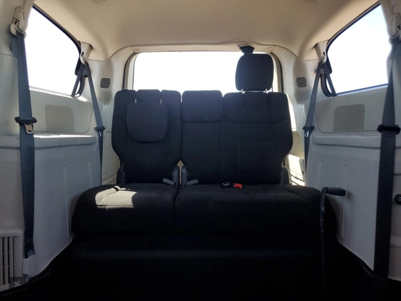 2015 Dodge Grand Caravan SE with VIN 2C4RDGBG2FR606297, listed as a Copart auction lot 53870875 with 35,676 mi miles and Salvage Title. Bid and sale history available at DreamBid. Image 10.