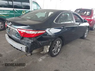 2015 Toyota Camry XLE with VIN 4T1BF1FK5FU996477, listed as a IAAI auction lot 42051830 with 102,226 mi miles. Bid and sale history available at carsss.com. Image 4.