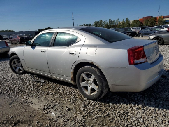 2009 Dodge Charger SXT with VIN 2B3KA33V99H552802, listed as a Copart auction lot 70514364 with 111088 miles and Salvage Title. Bid and sale history available at carsss.com. Image 2.
