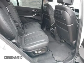 2020 BMW X7 xDrive40i z VIN 5UXCW2C02L9B68713, wystawiony jako IAAI lot #42097115 z przebiegiem 95 758 mil mil oraz . Historia ofert i sprzedaży dostępna na DreamBid. Obrazek 8.